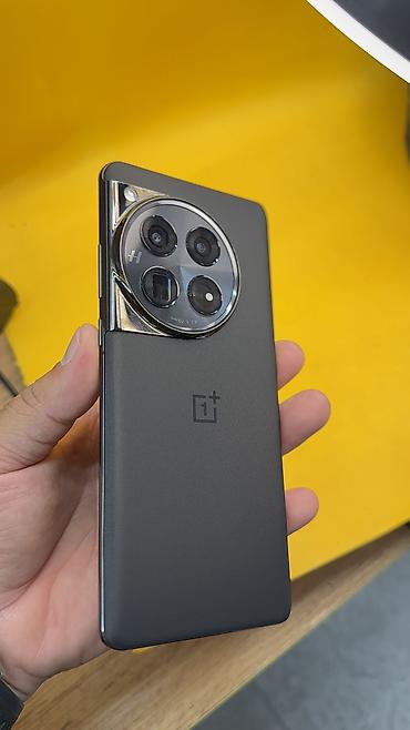 oneplus 12 бу: OnePlus 12, Б/у, 1 ТБ, 2 SIM — 8