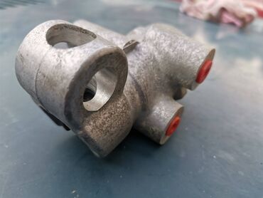 Auto delovi: Korektor kocnica(peti cilindar)Lada 7 Riva. Novo. Cena 3000 dinara — 5