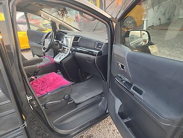 Toyota: Toyota Alphard: 2010 г., Минивэн — 10