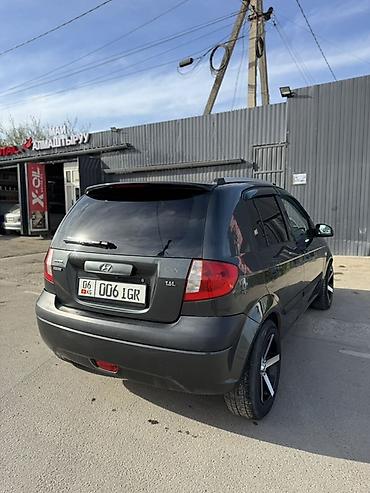 Частная аренда авто: Продаётся Hyundai Getz. 2005г 1.6-объем - Тип кузова: хетчбэк - Цвет — 6