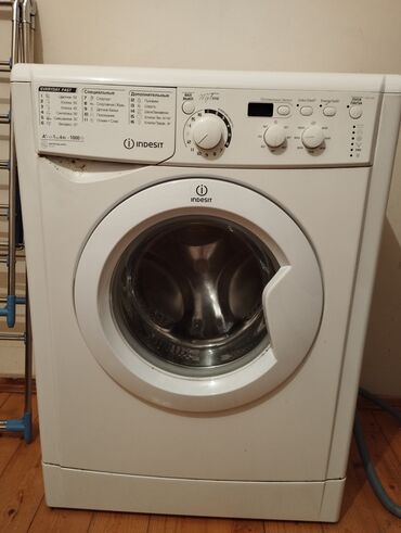 indesit paltaryuyan masin 5 kq: Paltaryuyan maşın Indesit, 6 kq, İşlənmiş, Avtomat, Qurutma var, Kredit yoxdur, Ünvandan götürmə