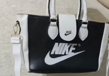prada eynekleri qiymeti: İşlənmiş
