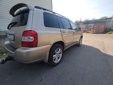 урулган машына: Toyota Highlander: 2005 г., 3.3 л, Автомат, Гибрид, Жол тандабас