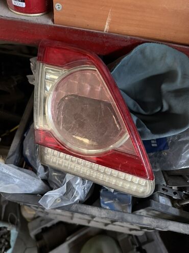 фаркоп на 2107: Toyota Corolla 2 год
Задний фонарь (левый)