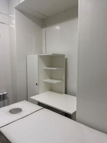 sta su baseni: Nizami metrosunun cixisinda salon daxilinde otaq arendaya — 3