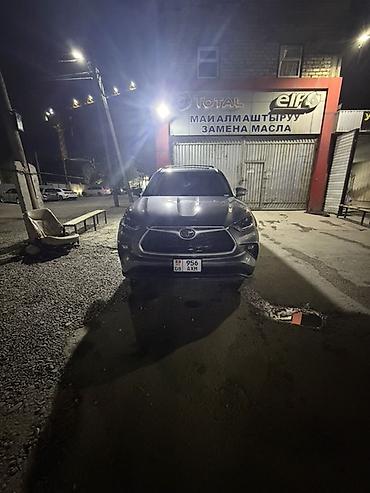 Toyota: Toyota Highlander: 2021 г., 2.5 л, Вариатор, Гибрид, Кроссовер — 1