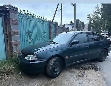 w124 mercedes: Toyota Avensis: 2001 г., 1.8 л, Механика — 1