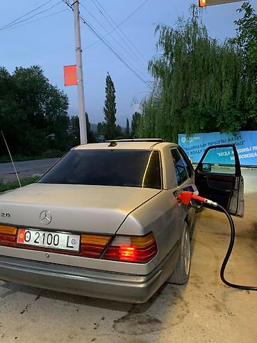 devo lasetti: Mercedes-Benz W124: 1993 г., 2.2 л, Механика, Бензин, Седан — 6