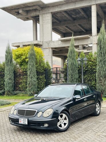 Mercedes-Benz: Mercedes-Benz E-Class: 2003 г., 3.2 л, Автомат, Бензин, Седан