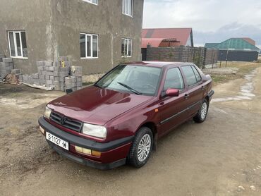 vento каракол: Volkswagen Vento: 1992 г., 1.8 л, Механика, Бензин, Седан