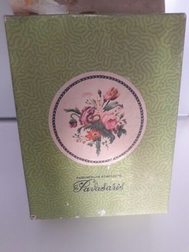 Ətriyyat: Məhsul: Vintage ətir və baxım dəsti 1) Florena “Souvenir” hədiyyə — 18