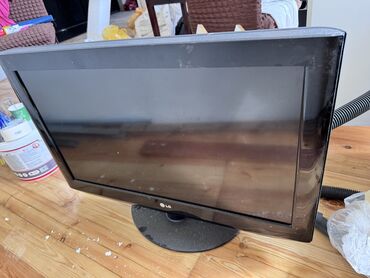 İşlənmiş Televizor LG 32" Ünvandan götürmə