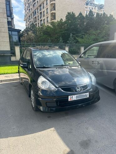 привезен с японии: Honda Jazz: 2006 г., 1.3 л, Автомат, Бензин, Хэтчбэк