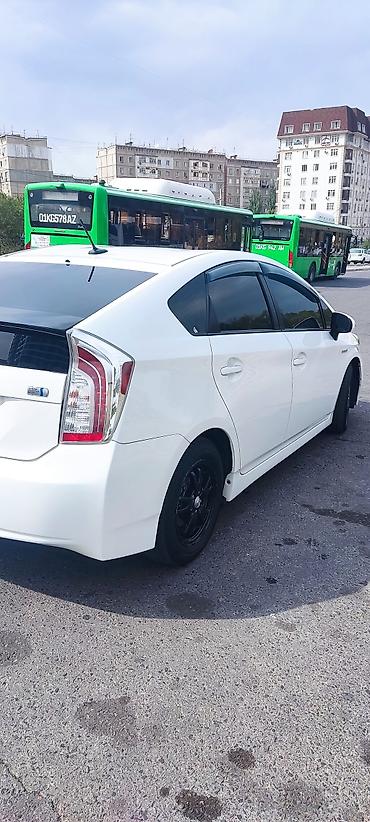 prius 2011: Toyota Prius: 2012 г., 1.8 л, Вариатор, Гибрид, Хэтчбэк — 7