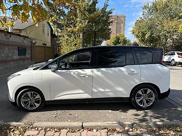 chery indis: FAW Besturn B50: 2022 г., Автомат, Электромобиль, Минивэн — 2