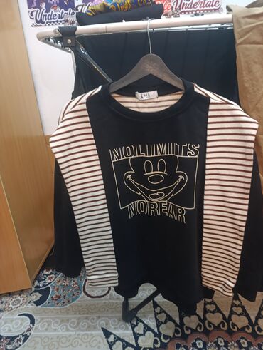 Повседневные платья: Вещи для девочки возраст 6-8 класс. все вещи бу в отличном состоянии — 3