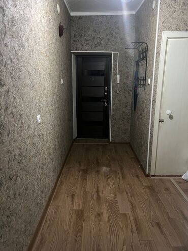 зайнабидинова квартира: 2 комнаты, 55 м², 106 серия, 2 этаж, Косметический ремонт