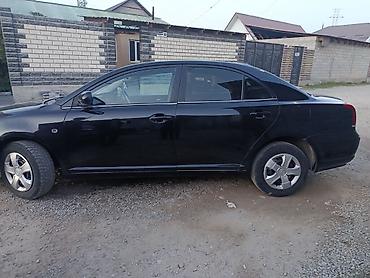 134: Toyota Avensis: 2003 г., Седан — 7