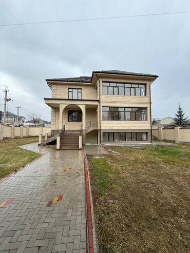 аренда дом ленинское: 420 м², 7 комнат, Бронированные двери, Евроремонт, Парковка