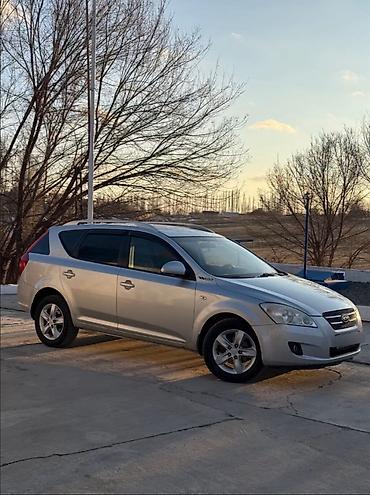 Kia: Kia Ceed: 2008 г., 2 л, Механика, Бензин, Универсал — 1