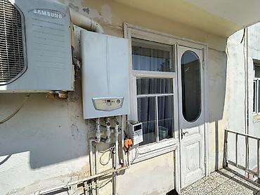 Uzunmüddətli kirayə mənzillər: Təcili satılır. Mənzilin təsviri: - İşıqlı və səliqəli planlı mənzil — 15