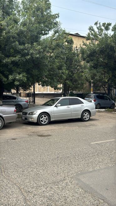 tayota runx: Toyota Altezza: 2002 г., 2 л, Автомат, Бензин, Седан