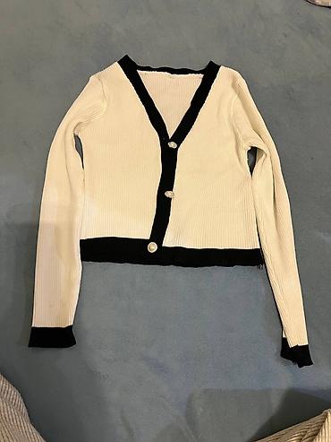 Комплекты: Набор женской одежды У всех размер S (несколько вещей): Куртка для — 1