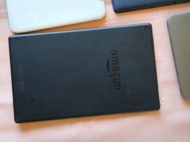 Tableti: Lot tablet računara – 5 komada - Huawei tablet (srebrni, metalno — 9