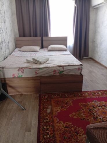 снять однокомнатную квартиру на улице ахунбаева в бишкеке: 1 комната, Душевая кабина, Постельное белье, Кондиционер