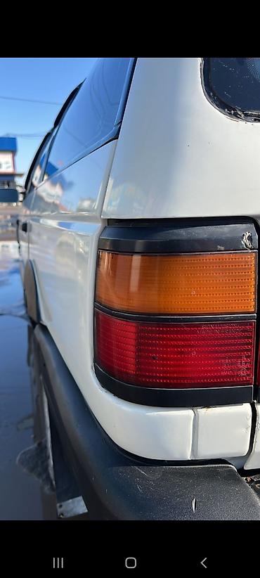 Volkswagen: Volkswagen Passat: 1992 г., 1.8 л, Механика, Бензин, Универсал — 1