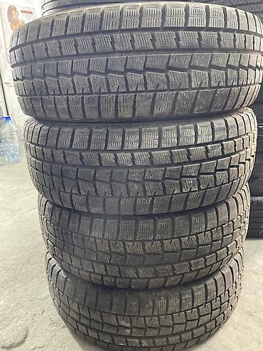 Шиналар 225 / 60 / R 17, Кыш, Колдонулган, Комплект, Жеңил унаалар, Жапония, Dunlop