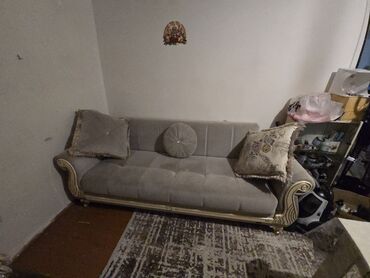 Mebel: Divan, İşlənmiş, Açılan, Bazalı, Çatdırılma yoxdur