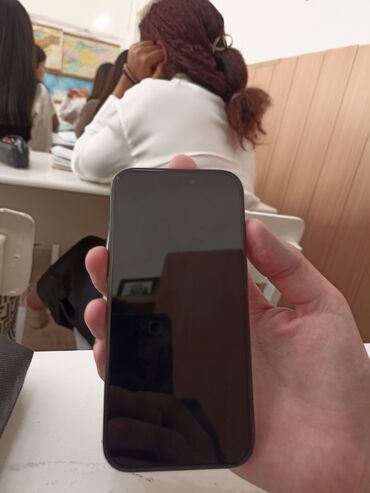лоток сим карты: IPhone 15 Pro, 128 ГБ, Кара