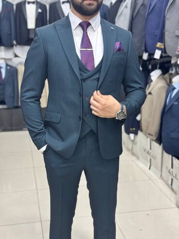 Kostyumlar: Kişi Kostyum Dəstləri - Klassik və modern kəsim: dar siluet, çiynə — 8