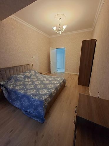 bine qes: 🏡 ƏMLAK MƏLUMATLARI 📍 Ünvan: Sumqayıt Bulvarı, Bəyaz MTK Yaşayış — 2