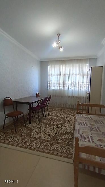 Аренда квартир: Vasitəçi
Ancaq Ailə
Şəkildəki Əşyalar Qalır — 4