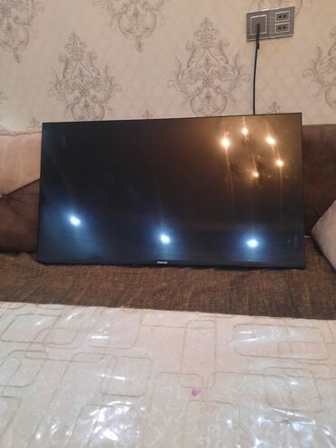 Televizorlar: İşlənmiş Televizor Nikai 48" Ünvandan götürmə