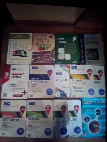 Digər məktəb dərslikləri: Kitablar. Есть еще разные учебники и тесты по всем предметам. Чтобы — 15