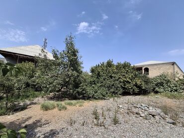 Həyət evləri və villaların satışı: 3 otaqlı, 107 kv. m, Kredit yoxdur, Orta təmir — 12