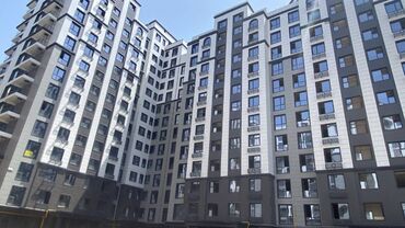 дешевые квартиры в оше: 2 бөлмө, 77 кв. м, Элитка, 12 кабат, ПСО (өзү оңдоп түзөтүп бүтүү үчүн)