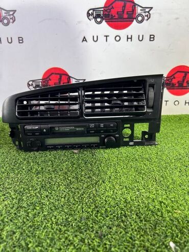 сигнализация и центральный замок: Аудиосистема Volkswagen VENTO 2 1996 (б/у)