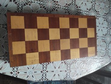 шахматы ручной работы: Продаю шахматы б/у 600сом