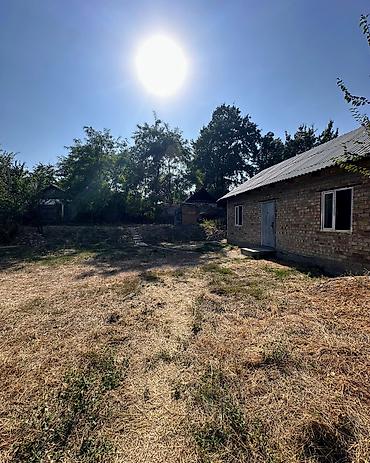 черная речка: ✨ Продаётся времянка в с. Сокулук ✨ 🏡 Характеристики: • Участок - 5 — 3