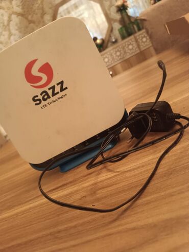 azercell internet modem: Heç bir problemi yoxdur.Evə internet xətti çəkdirdiyim üçün satıram