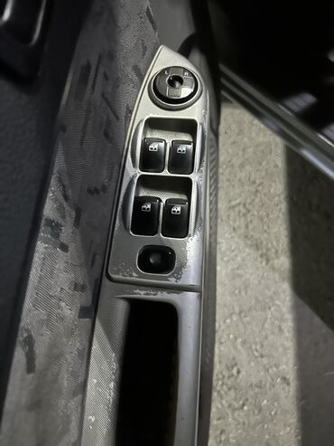 runx alex: Hyundai : 2002 г., 1.5 л, Автоматтык, Бензин
