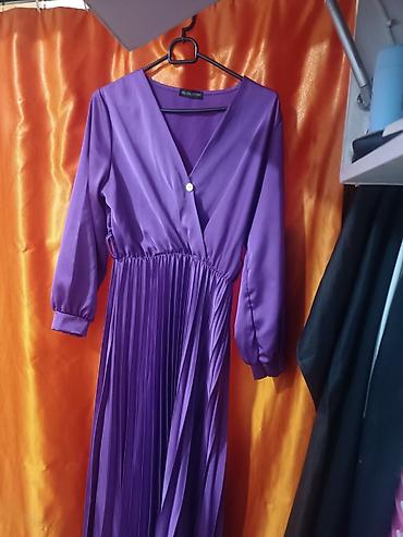 Haljine: Elegantna ljubičasta haljina – New Collection. nema broja. možda — 8