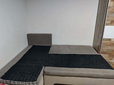 putni jastuk za decu: Na prodaju dve ugaone garniture manja je 200*150 veca 250*180 i ima — 2