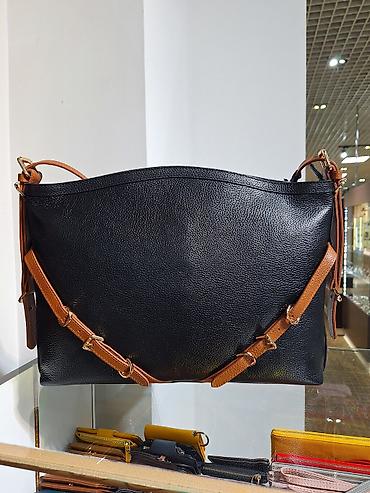 smart folio: Женская сумка из натуральной зернистой кожи, формат medium/large — 2