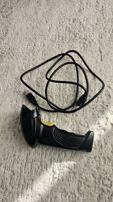 документ сканеры для проекторов презентеры: Продаю сканер без проводной,имеется зарядный проводочень удобен в