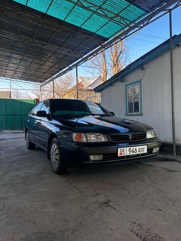 таота краун: Toyota : 1997 г., 2 л, Механика, Бензин, Седан